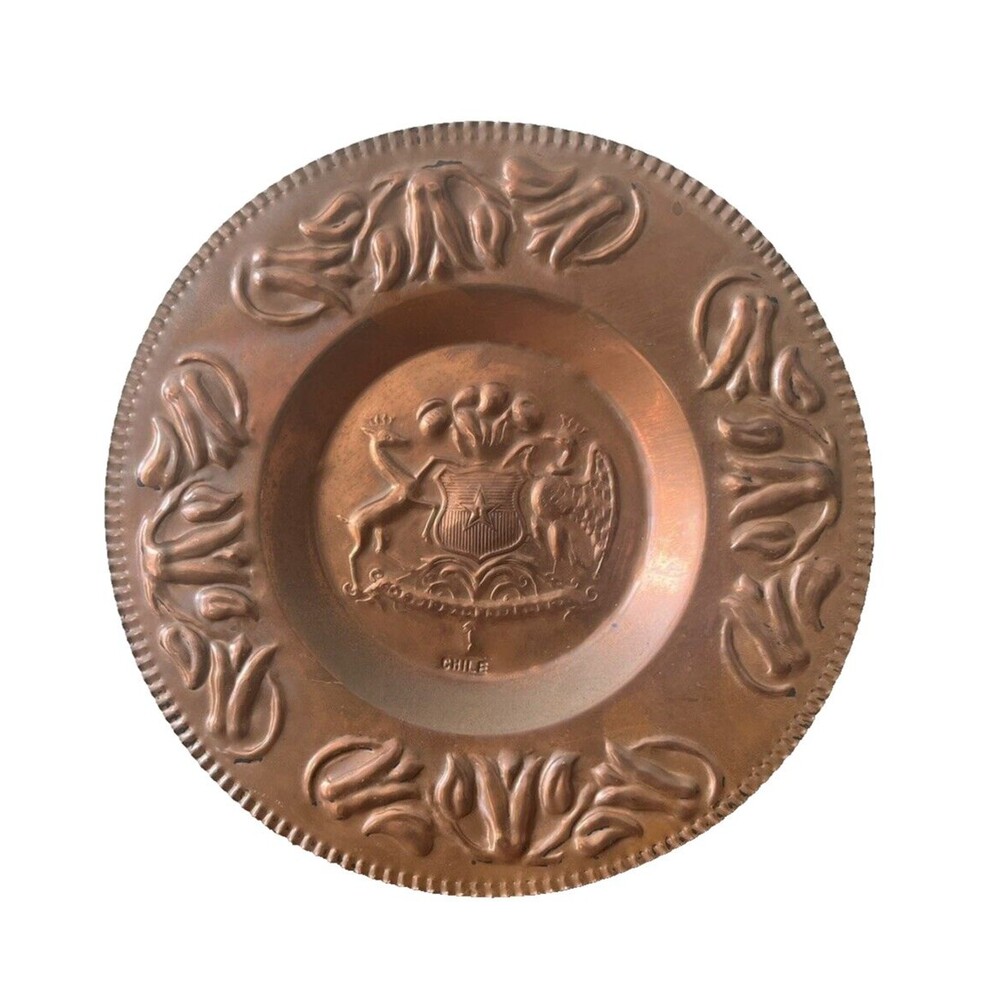 Vintage Republica de Chile Crest Small Copper Plate Ashtray decorative trim